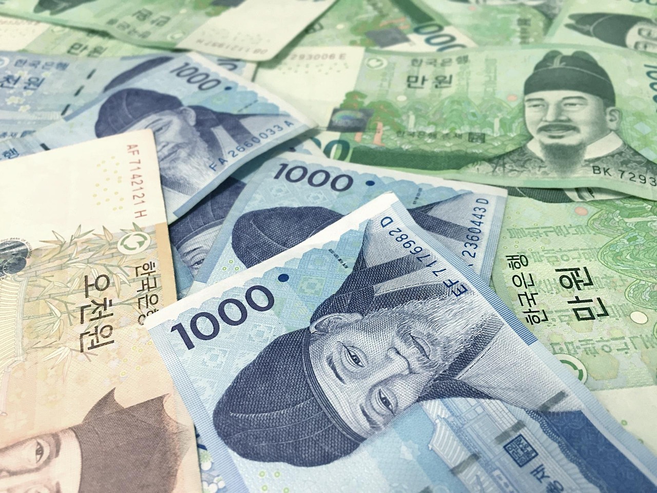 2025新澳门和香港正版免费挂牌和澳门管家婆100%精准和拒绝迷惑噱头陷阱,详尽解答、解释与落实